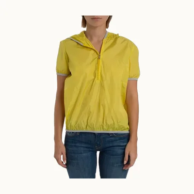Prada, Talla S
