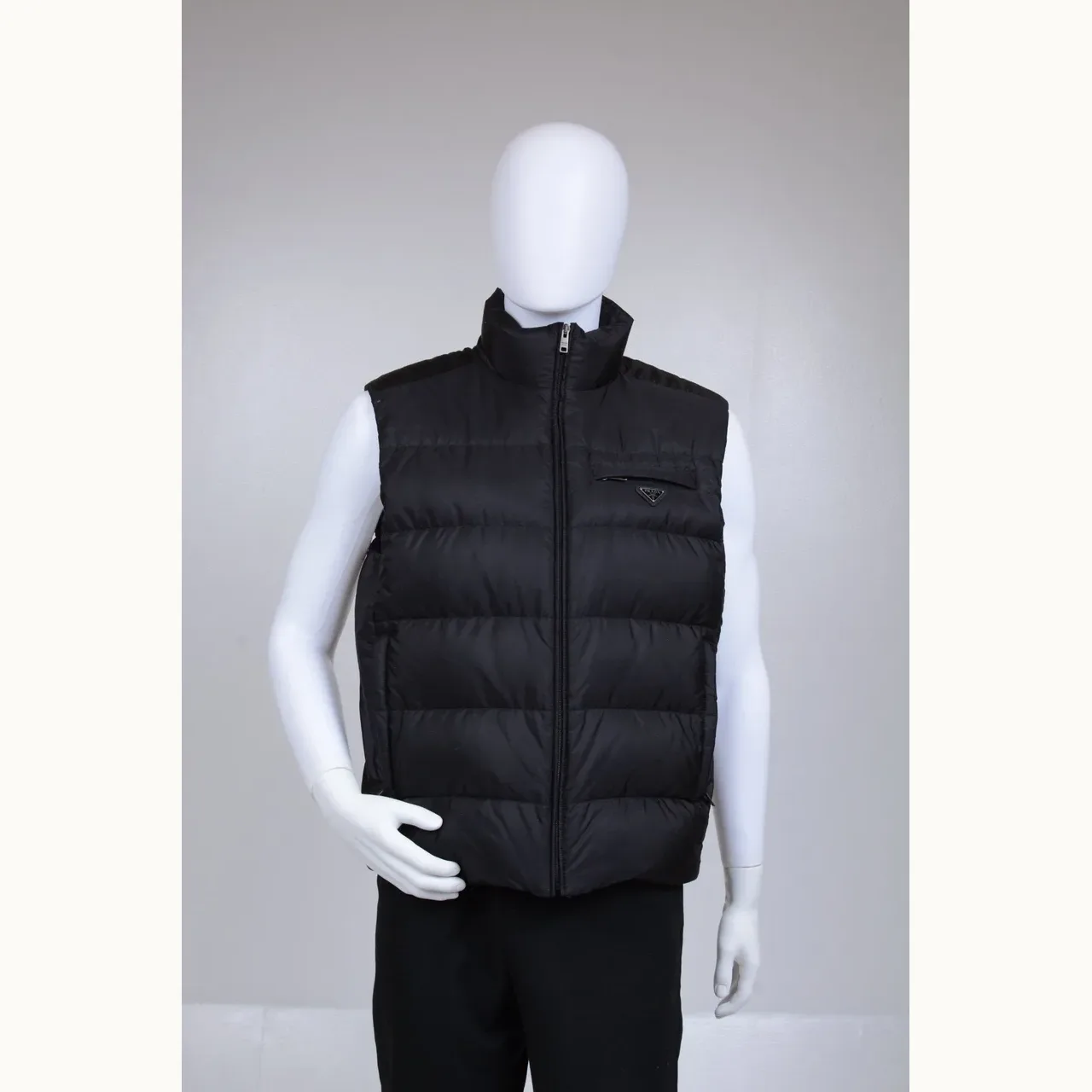 Chaleco Prada Re-Nylon Negro, Talla XL