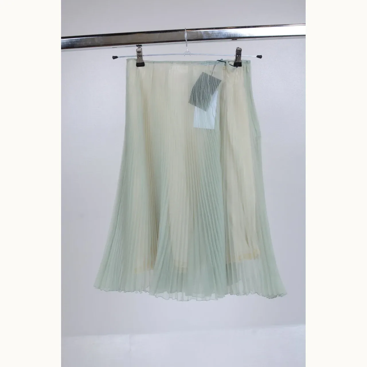 Enagua Prada Pleated Verde, Talla XS