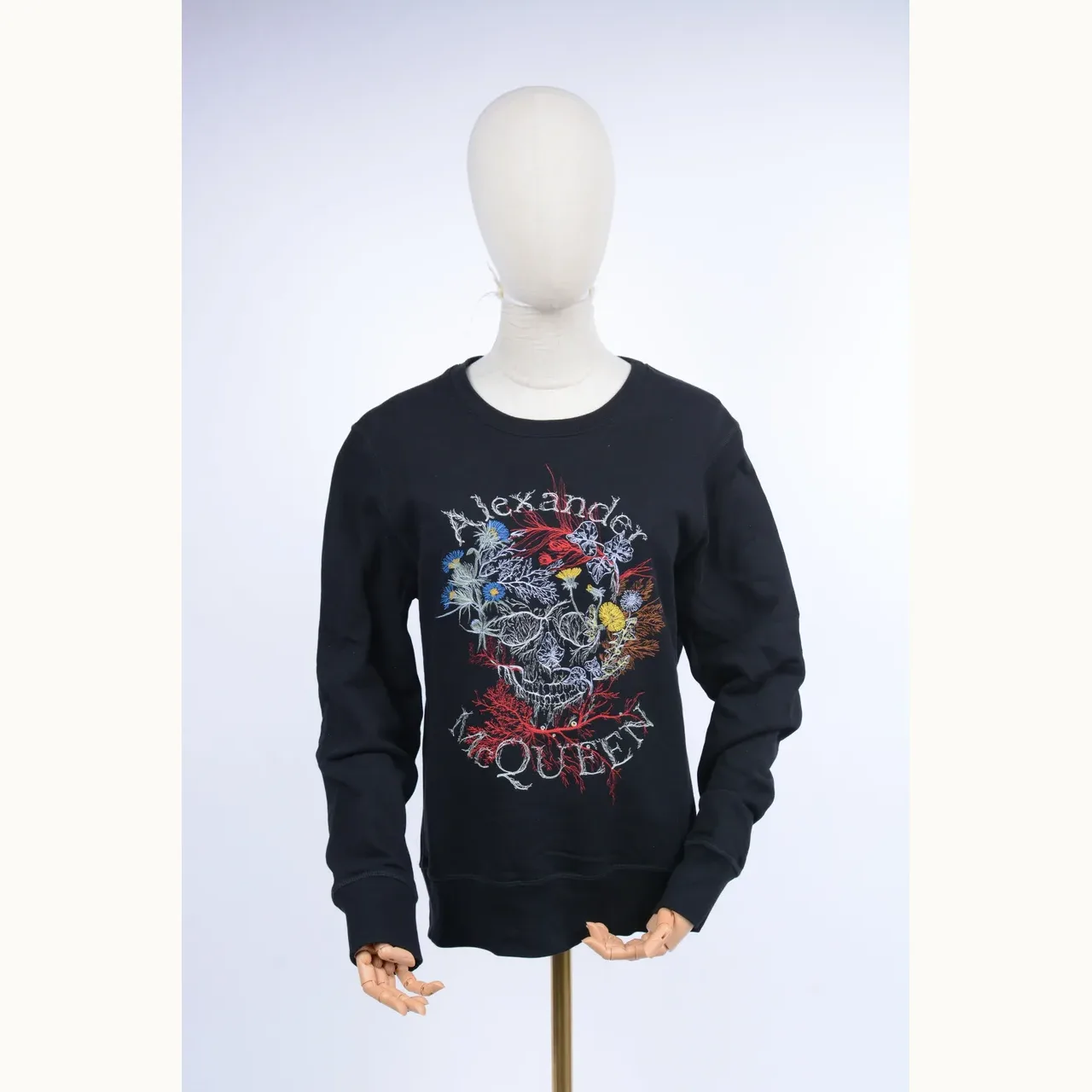 Alexander McQueen Skull Embroidered Negra, Talla S