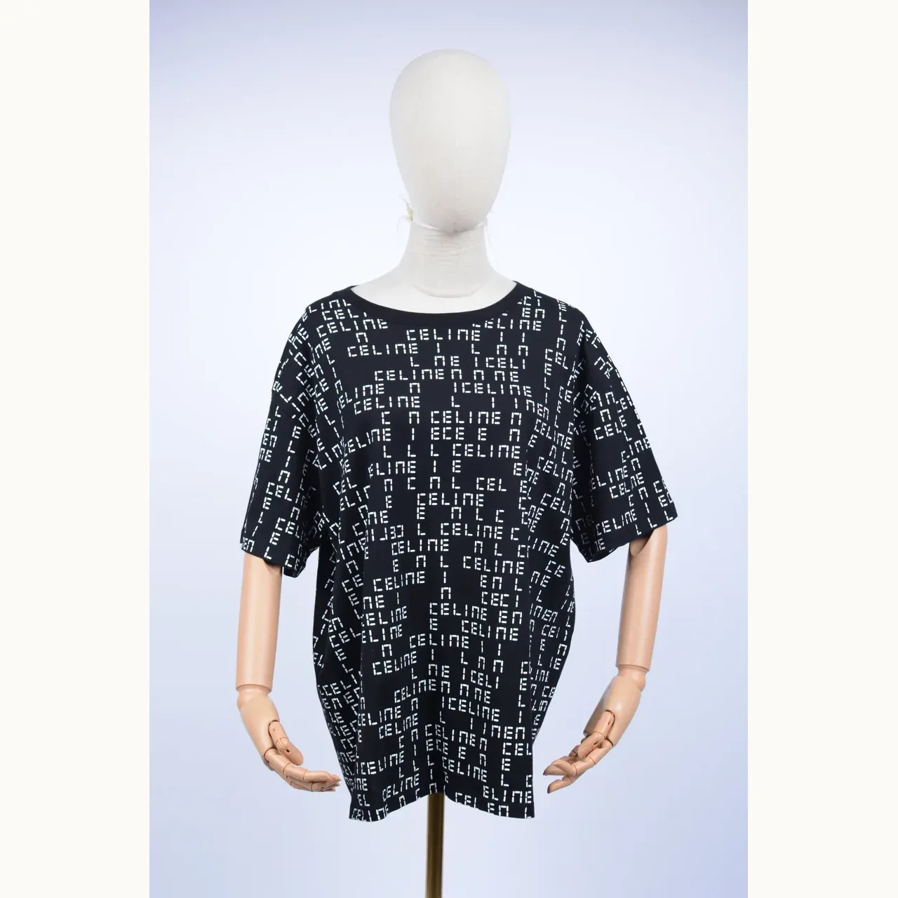 Céline Logo Print Negra, Talla XL