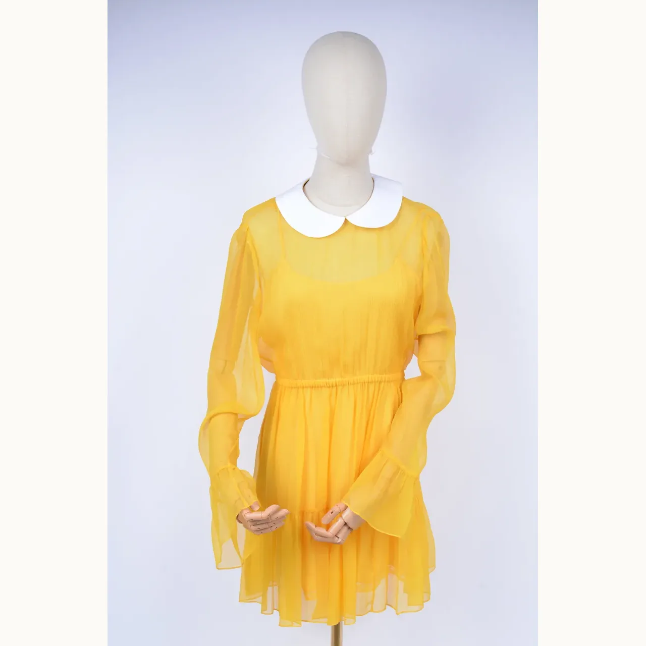 Gucci Silk Chiffon Amarilla, Talla M
