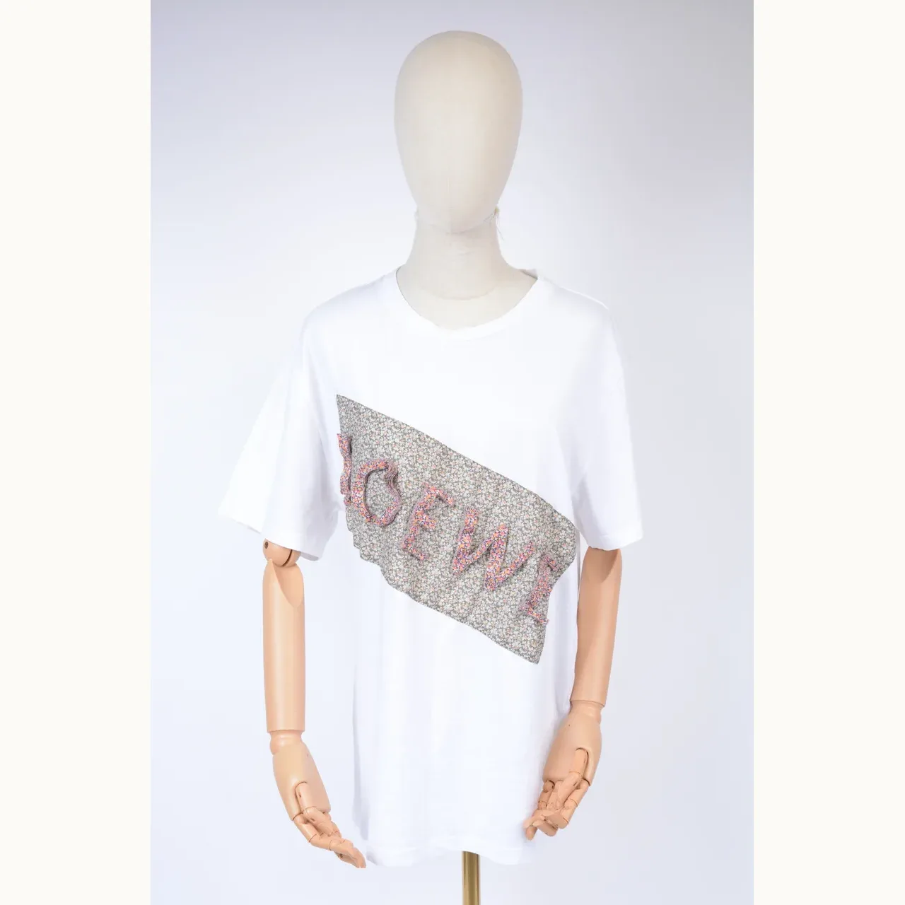 Loewe Patch Print Blanca, Talla M