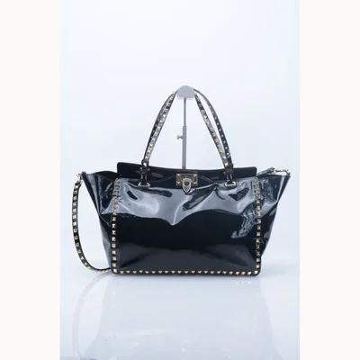 Bolso Valentino Rockstud Trapeze Medium Negro