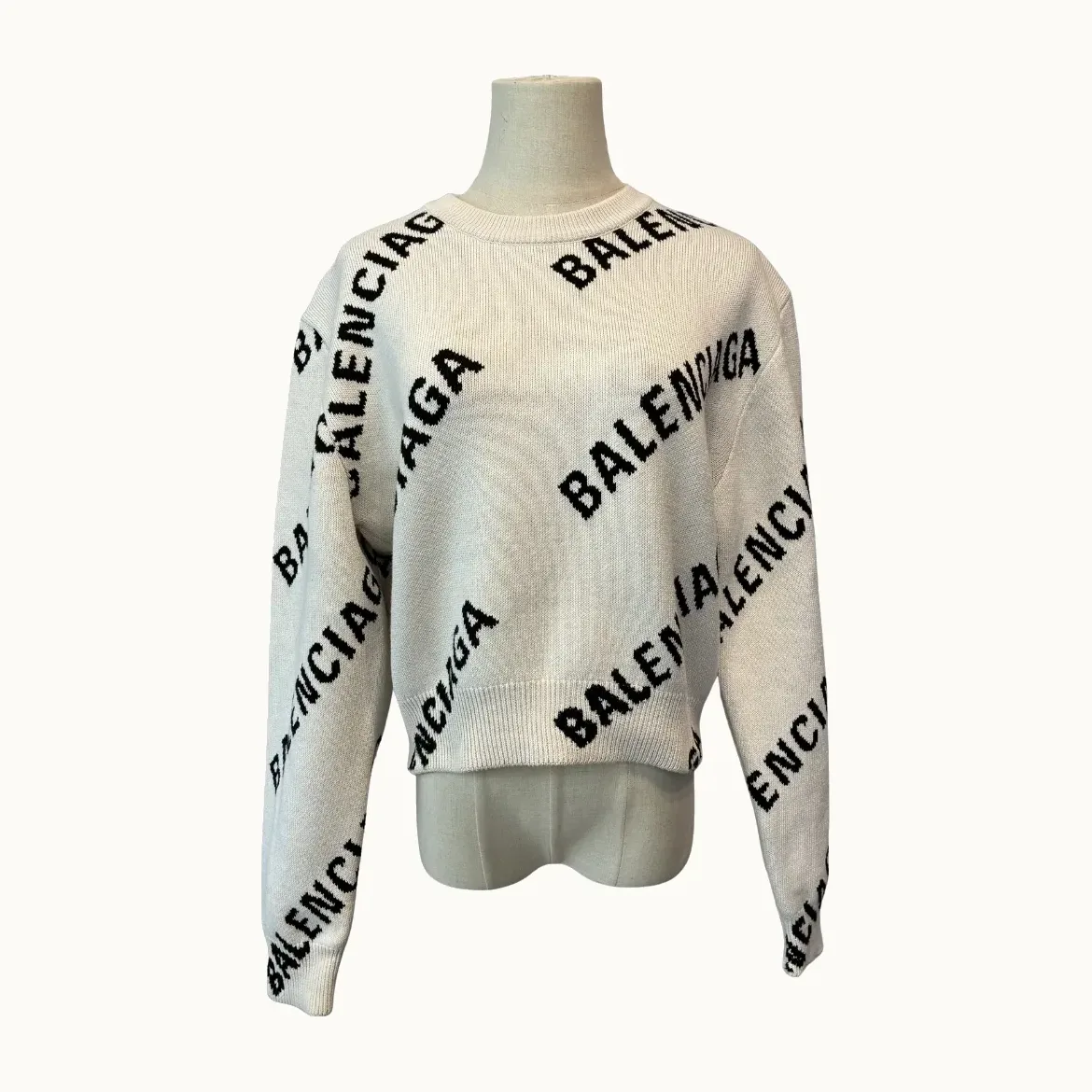 Suéter Balenciaga, Talla M
