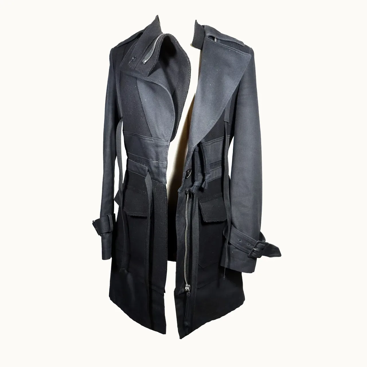 Abrigo Alexander McQueen, Talla S