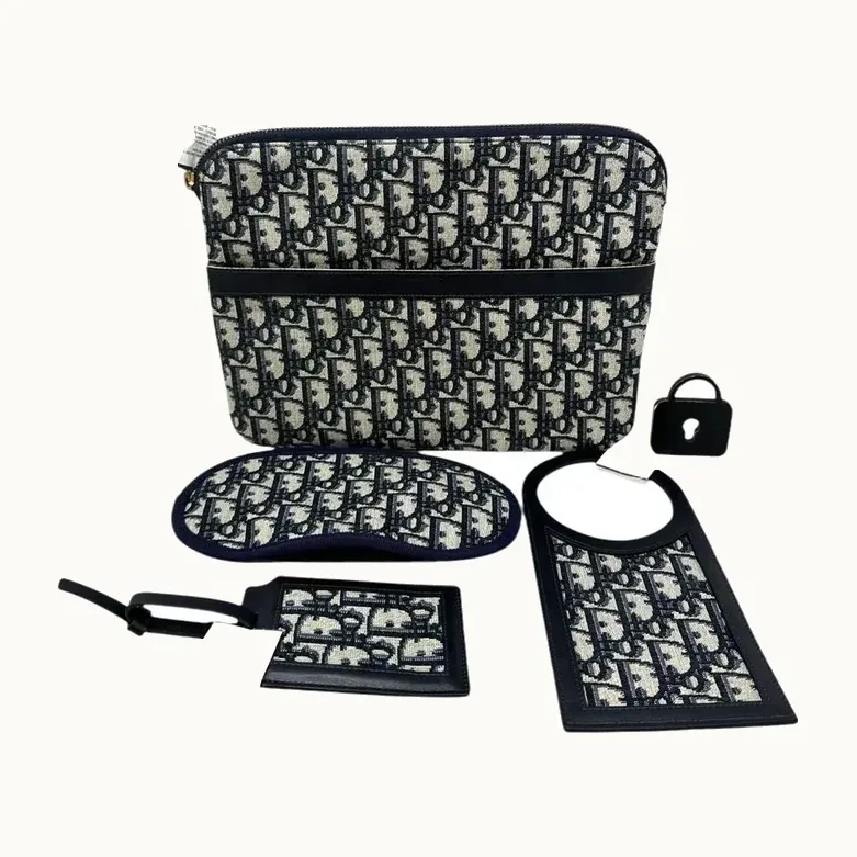 Pouch Dior Travel Kit