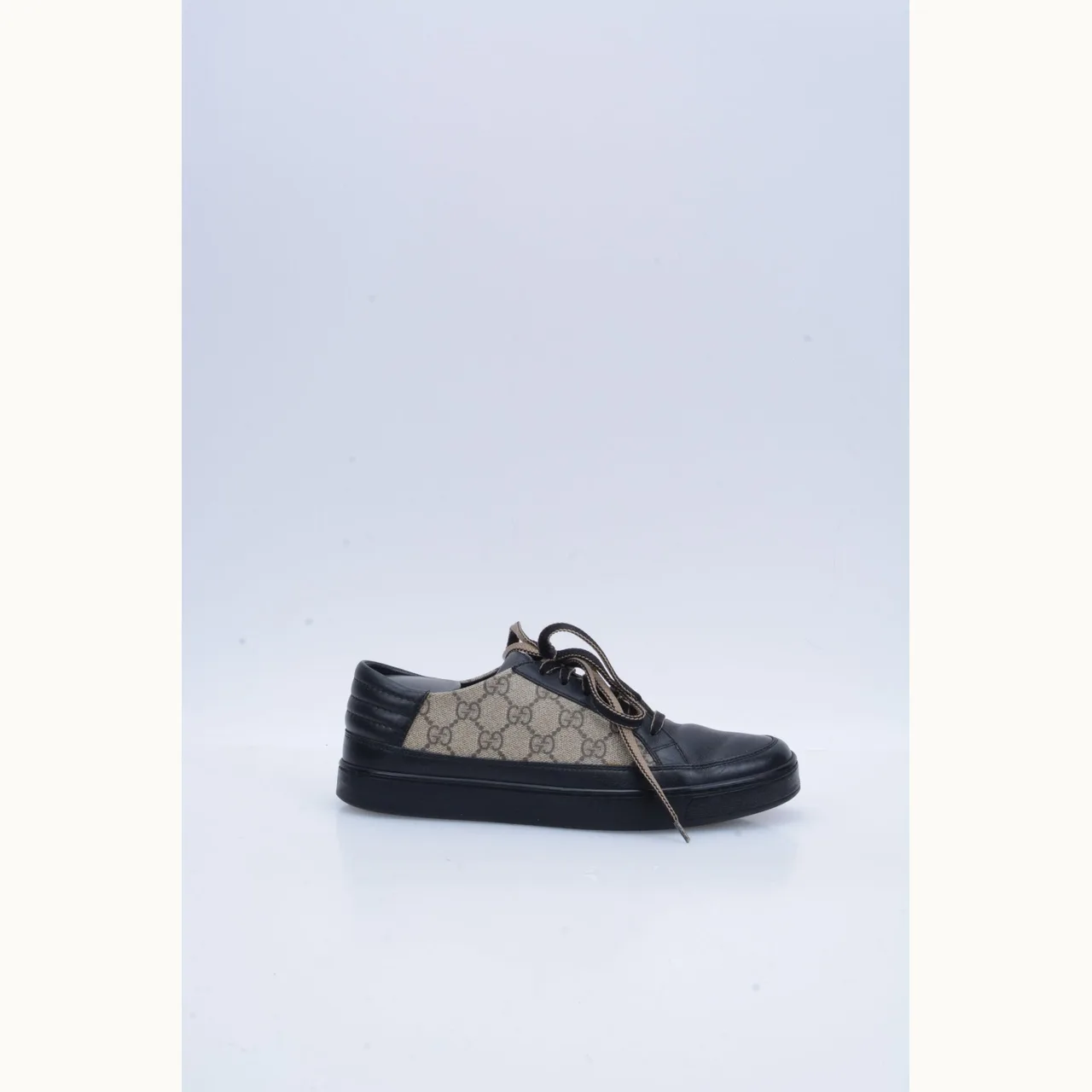 Tenis Gucci Common Negro Talla 40