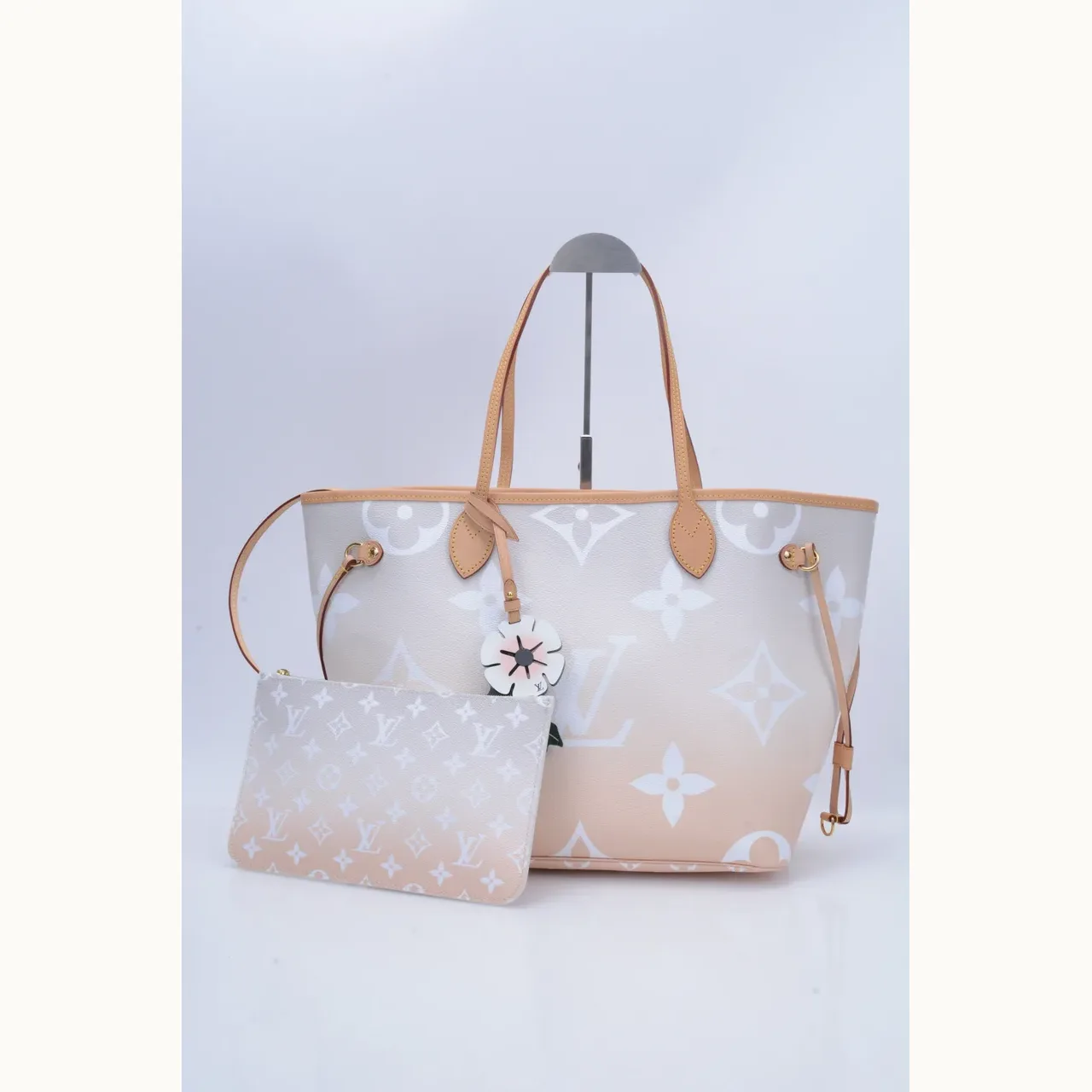 Pochette Louis Vuitton Neverfull By The Pool + Beige