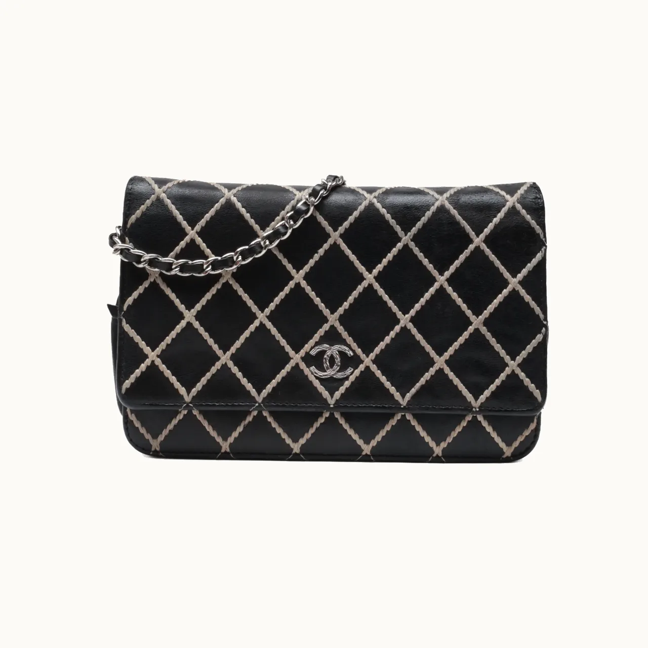 Chanel Wallet on Chain