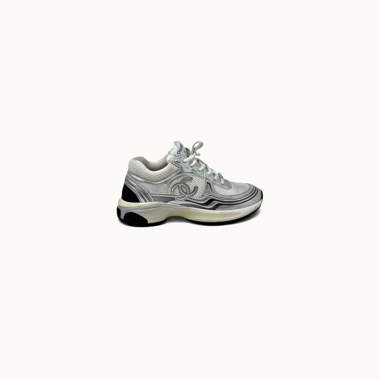 Chanel Sneakers T37 Eu