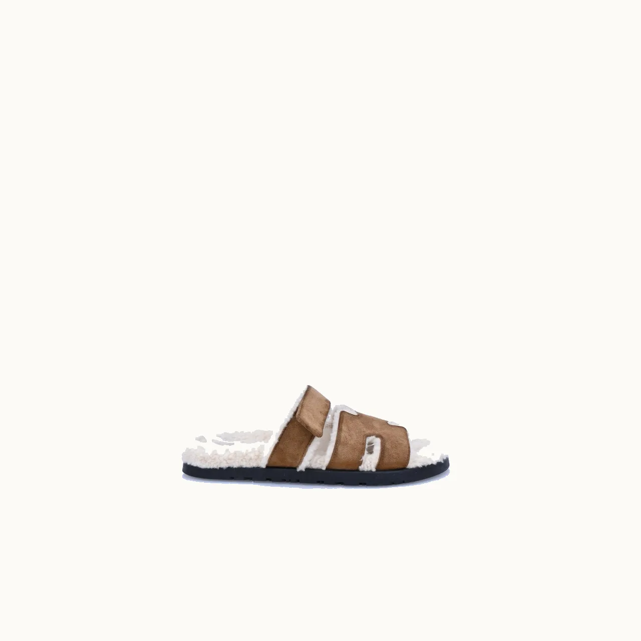 Hermès Sandalias flat Hermes Chypre Shearling Camel Talla 42
