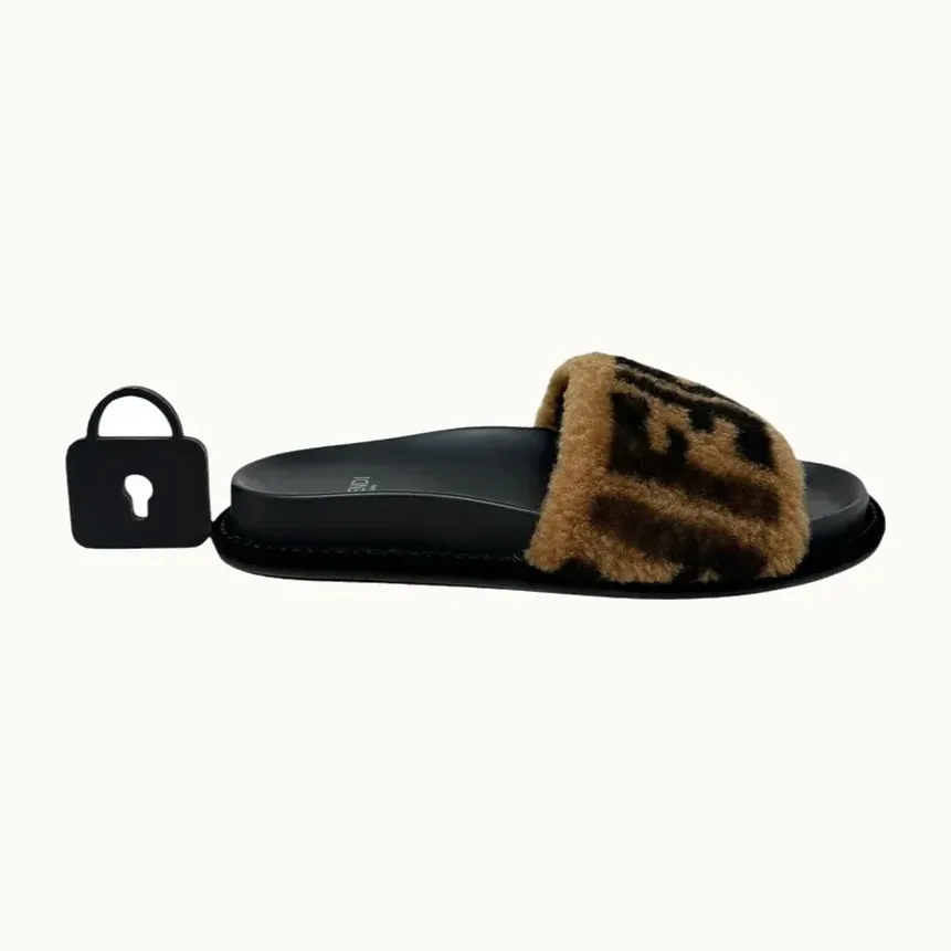 Sandalias Fendi, Talla 35